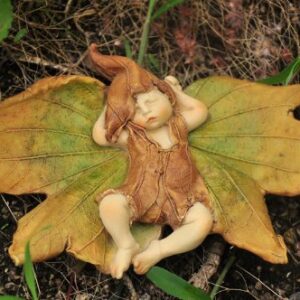 Top Collection Enchanted Story Fairy Garden Sleeping Fairy Baby Outdoor Statue, 3.75 by 5.75-Inch