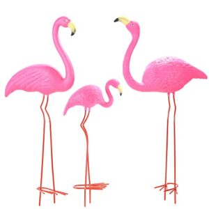 ohuhu family flamingo yard ornaments, set of 3 (32″, 31″, 19″) bright pink flamingos ornaments with metal feet stakes for garden yard patio party decoration, outdoor decor gardening gift