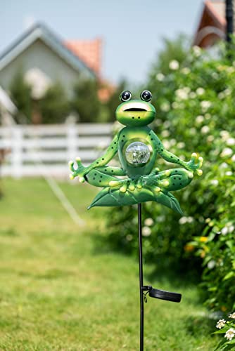 TERESA'S COLLECTIONS 35 inch Meditation Yoga Frog Garden Solar Stake Lights for Outdoor Decor, Decorative Metal Green Happy Zen Frog for Outside Patio Lawn Yard Decoration