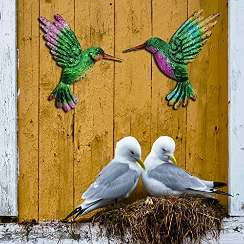 XIUDEEN Metal Hummingbird Wall Art Decor, Metal Birds Outdoor Wall Sculpture Decoration Hanging for Deck, Garden Fence, Backyard, Patio, Bedroom, Living Room.4PCS Outdoor Hanging Decoration