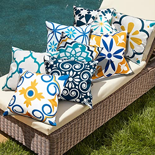 EastTree Outdoor Pillow Covers Pack of 2 Outdoor Indoor Waterproof Pillows Boho Decorative Throw Pillow Cover for Patio Furniture Garden, 18 x 18 inches Blue Print