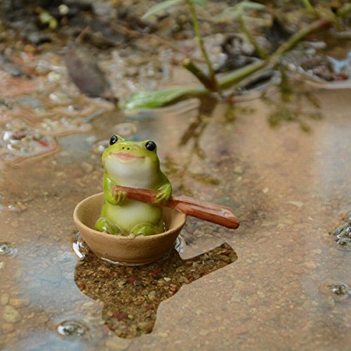 Top Collection Miniature Fairy Garden and Terrarium Frog Rowing Boat Figurine, Green