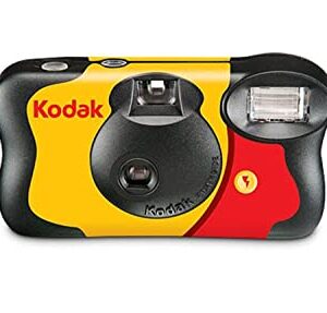 KODAK FunSaver 35mm Single Use Camera