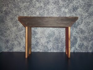 amish hand crafted 18 inch barnwood bench. makes a great home and garden gift. made from decades old weathered barnwood found in amish country. this is a sturdy bench that adds rustic charm to your home and graden primitive country decor.