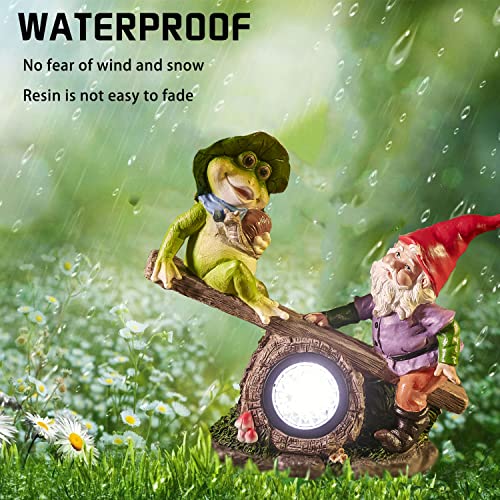 pearlstar Garden Gnomes Statue, Gnomes Decorations for Yard, Gnomes and Frog Play on Seesaw Solar Garden Sculptures & Statues with Lights Gnome Decor for Patio Lawn Porch Garden Decor Gift