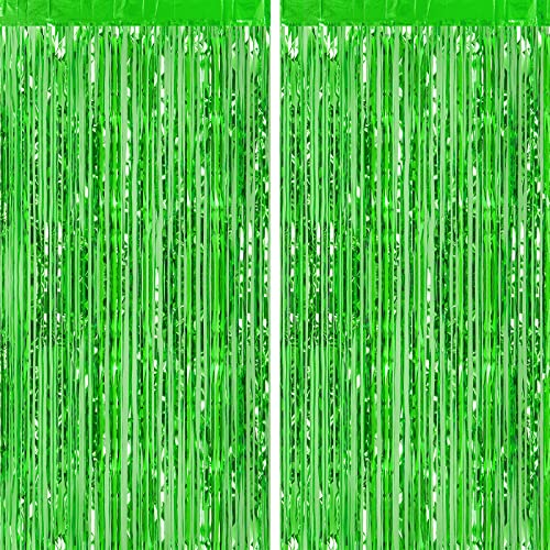 CHRORINE 2pcs 3ft x 8.3ft Green Tinsel Foil Fringe Curtains Streamers Backdrop for Green Birthday Jungle Safari Tropical Party Christmas Decorations