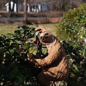 BELLA HAUS DESIGN Sloth Fence Hanger - Outdoor Hanging Sloth Statue- Detailed Garden Decor for Wall, Patio, Porch, Fence, Window