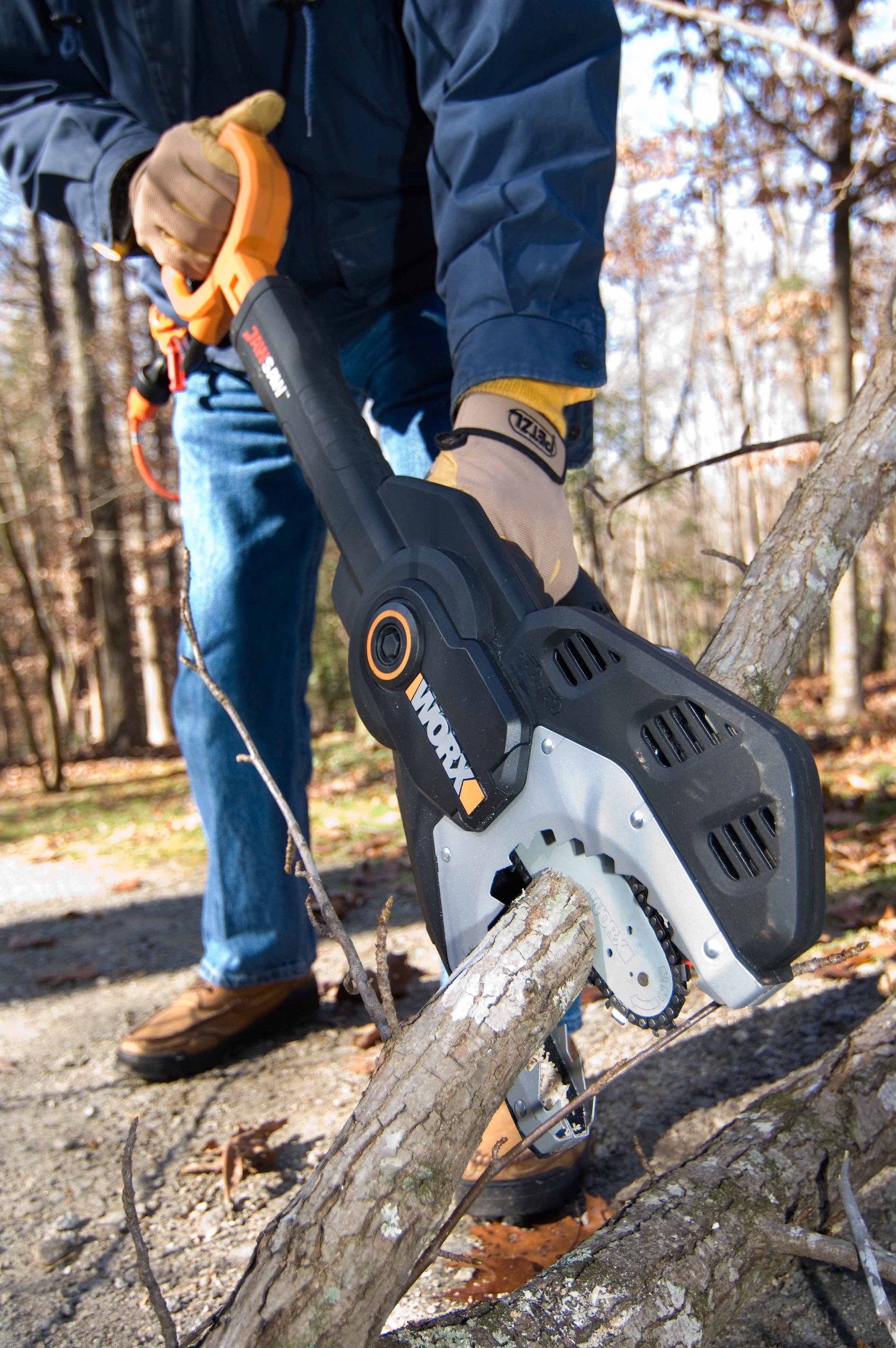 Worx WG307 5 Amp JawSaw Electric Chainsaw