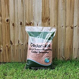 Cedar Mulch Granules 8lb Bag