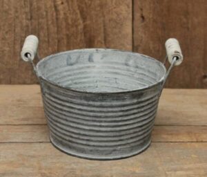 for — mini graywashed metal washtub with wood handles 5.25″ x 4.25″ area home & garden