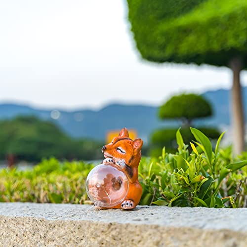 Garden Décor Cute Fox Sculptures & Statues Cat Figurine Holding Magic Ball with Solar LED Lights, Perfect Yard Gift Solar Garden Decoration for Patio Landscape Lawn Porch, Ornament (Fox)