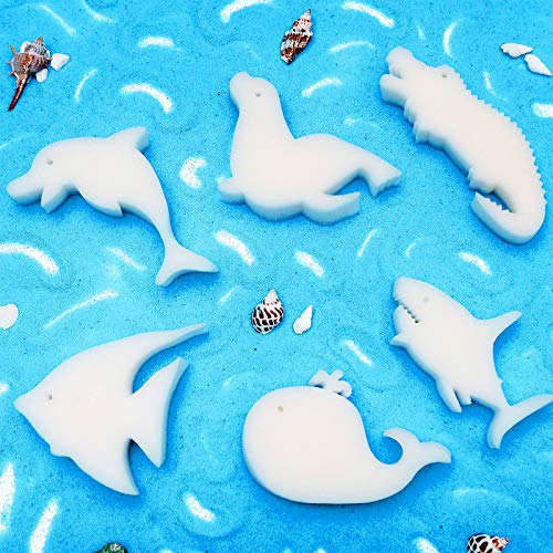 Honoson 24 Pieces Hot Tub Accessories Oil Absorbing Sponge Remover Floating Sponges Cute Shapes Clean Accessories for Swimming Pool and Hot Tub Devours Scum Slime Cleaning Supplies (Vivid Style)