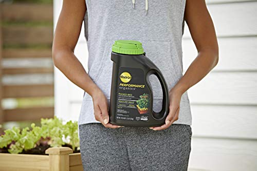 Miracle-Gro Performance Organics Raised Bed Plant Nutrition Granules - Plant Food with Natural & Organic Ingredients, for Vegetables, Fruits, Herbs and Flowers in Raised Beds, 2.5 lbs.