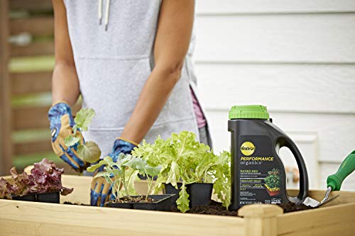 Miracle-Gro Performance Organics Raised Bed Plant Nutrition Granules - Plant Food with Natural & Organic Ingredients, for Vegetables, Fruits, Herbs and Flowers in Raised Beds, 2.5 lbs.