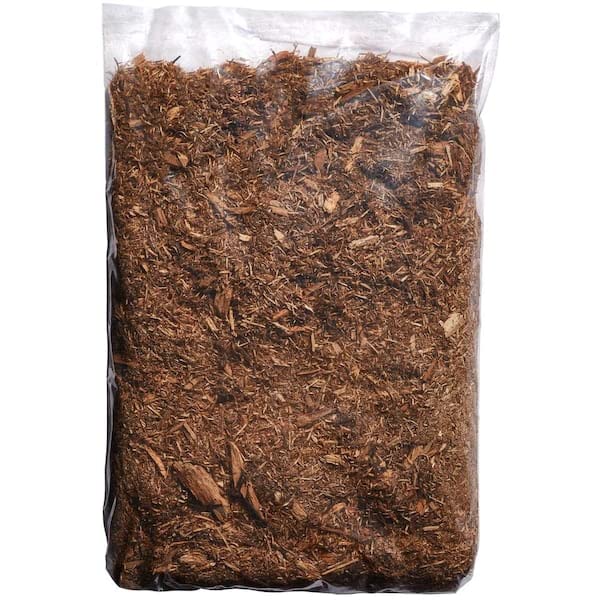 Peach Country Premium Cedar Chips (2 Cu. Ft.) - Cedar Mulch for Landscaping Areas, Home Gardens, Potted Plants and More. A Natural Way to Help Increase Curb Appeal and Reduce Bugs Around Your Home.