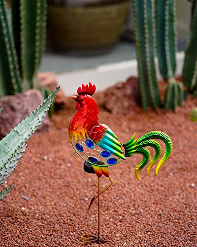 GDF 20" Chicken Decor - Outdoor Rooster Decor Solar Lights -Metal Rooster Garden Decorations for Yard Pathway Lawn Patio Courtyard , Gifts for Her/Him.