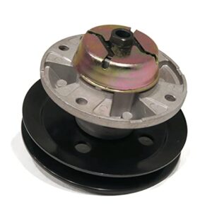 The ROP Shop | Spindle Assembly with Pulley for John Deere M110006, M122456 Garden Tractor Deck