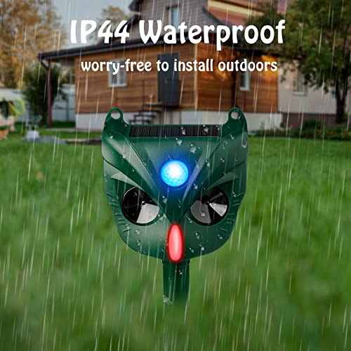 2 Pcs Solar Ultrasonic Animal Repeller with Motion Sensor and LED Flashing Light Squirrel Repellent 110 Degree Cat Deterrent Outdoor Animal Motion Detection for Dog Deer Fox Bird Garden Farm