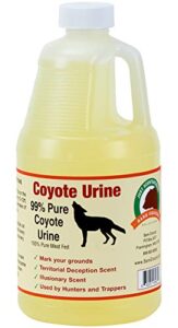 just scentsational rs-64 coyote urine for gardens, hunters, and trappers, 64 oz (2 quarts)