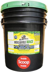 nature’s mace mole & vole repellent 22lb granular/covers 17,600 sq. ft. / keep moles & voles out of your lawn and garden/guaranteed to repel moles/safe to use around home, children, & plants