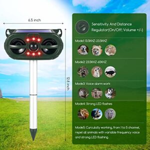 Ultrasonic Animal Repellent Outdoor Solar Animal Repeller with Motion Sensor Flashing Light Waterproof Animal Repellent for Squirrel Deer Raccoon Rabbit Cat Dog Skunk Fox Protect Farm Yard Garden