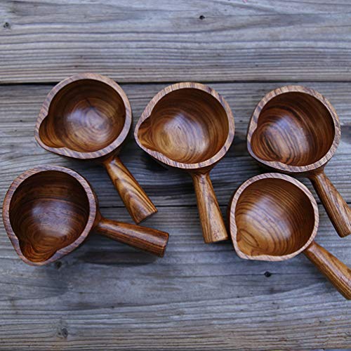 Cabilock Water Bailer Scoop Wooden Dipper Spoon Bath Rinse Cup Wooden Scoop Ladle Japanese Style Water Ladle Dipper Bath Scoop Cup for Water Sauna Garden Tea Wood Water Scoop Wooden Ladle Rinse Ladle