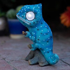 Solar Garden Decor Chameleon Figurine | Lawn and Yard Decorations | Outdoor LED Animal Figure | Light Up Decorative Statue Accents Patio, Balcony, Deck | Great Housewarming Gift Idea (Blue, 1 Pack)