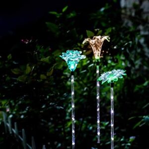 Outdoor Solar Garden Lights - Flower Stake Light with White LED Stake for Lawn Yard Landscape Patio Pathway Walkway - Color Changing Night Operated Waterproof Decoration Luces solares Lily Rose Daisy