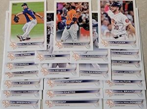 houston astros 2022 topps complete mint hand collated 22 card team set featuring jose altuve and justin verlander plus rookie cards and others