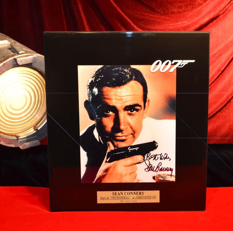 007 THUNDERBALL Signed SEAN CONNERY Autograph Framed Photo, JAMES BOND with CAFE MARTINIQUE Menu & Plate, Ashtray & Matches!