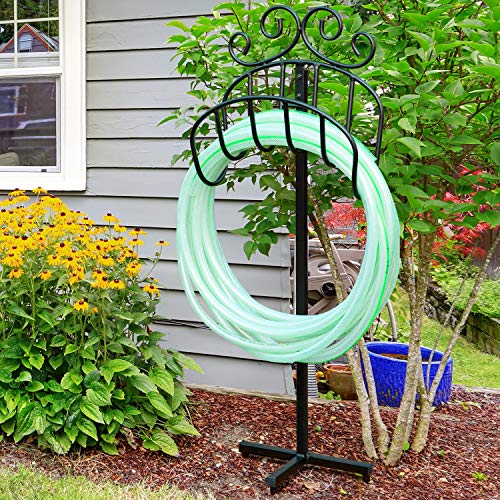 Amagabeli Garden Hose Holder Freestanding Holds 125ft Hose Detachable Rustproof Hose Stand Hanger Heavy Duty Metal Decorative Water Hose Storage with Ground Stakes for Outside Garden Lawn Black BG373