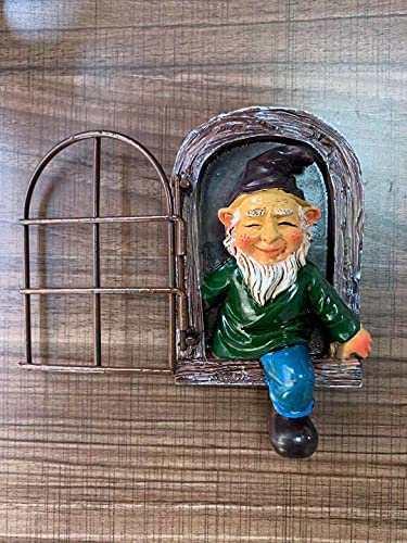 Garden Gnome Statue, Elf Out The Door Tree Hugger, Funny Garden Tree Decoration, Patio Yard Lawn Porch Decoration (Green)