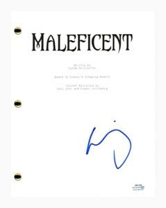 elle fanning signed autographed maleficent movie script screenplay acoa coa