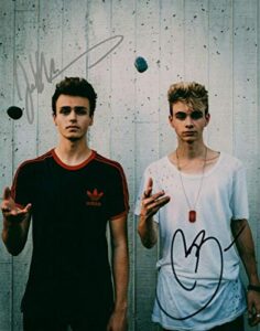 jonah marais & corbyn besson why don’t we band reprint signed 8×10 photo rp