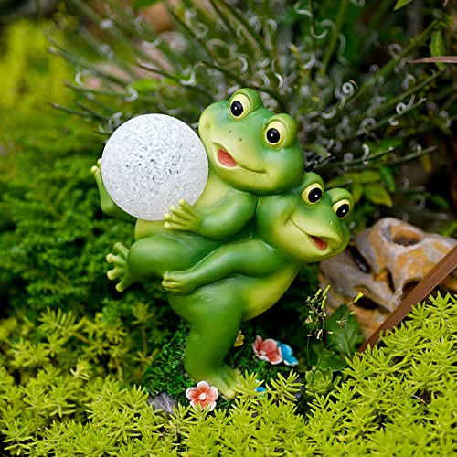 Frog Garden Decor Solar Frog Decorations Two Frogs with Solar Lamps Lawn Ornament with Solar Lights Outdoor Decor for Patio Yard Decorations