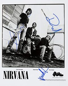 nirvana band reprint signed 8×10 promo photo #1 rp kurt cobain