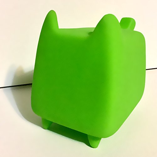 BOXCAT DIY Green Store Exclusive Vinyl Figure by Rato Kim and Discordia Merchandising