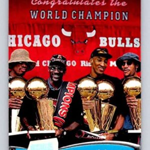 Basketball NBA 1997-98 Stadium Club #5 Bulls - Team of the 90s NM-MT Bulls