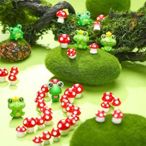 62 Pieces Mini Mushrooms and Frogs Miniature Figurines Fairy Garden Animals Model Tiny Mushrooms Frogs Ornaments Miniature Decor Statue DIY Craft for Home Party Supplie(Red)