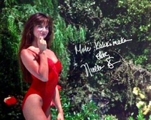 nicolette scorsese autographed signed christmas vacation 8×10 movie photo with special inscription mele kalikimaka