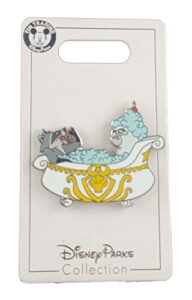 disney pin – pocahontas – meeko and percy – bathtub