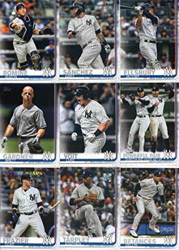 New York Yankees 2019 Topps Complete Mint Hand Collated 30 Card Team Set with 2 Different Aaron Judge Cards plus Gary Sanchez and Others