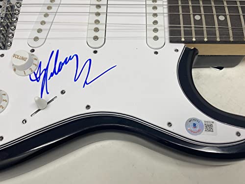 Hilary Duff Signed Autographed Electric Guitar Lizzie McGuire Beckett COA