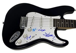 maneskin band signed autographed electric guitar x4 damiano vic thomas ethan coa