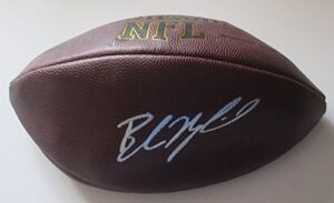 baker mayfield autographed wilson nfl football w/proof, picture of baker signing for us, oklahoma sooners, heisman trophy 2017, top prospect, 2018 nfl draft