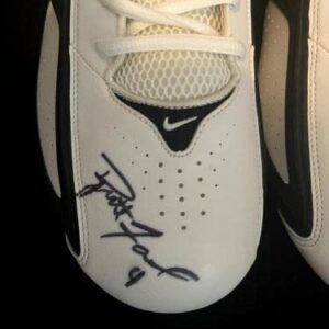 Brett Favre Signed NIKE Cleats Favre COA - Autographed NFL Cleats