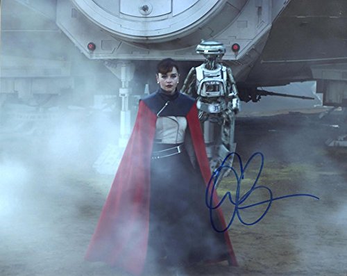 Emilia Clarke SOLO A STAR WARS STORY In Person Autographed Photo