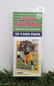 iowa hawkeyes- (10) card pack college football different hawkeye superstars starter kit! comes in souvenir case! great mix of modern & vintage players for the super hawkeyes fan! by 3bros