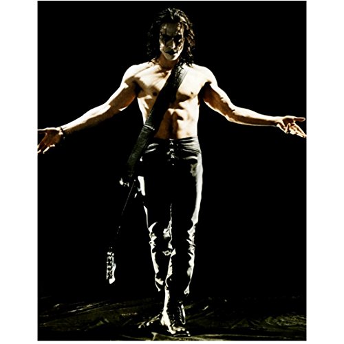 Brandon Lee 8 Inch x10 Inch Photo The Crow Rapid Fire Showdown in Little Tokyo Shirtless Arms Out Palms Up kn