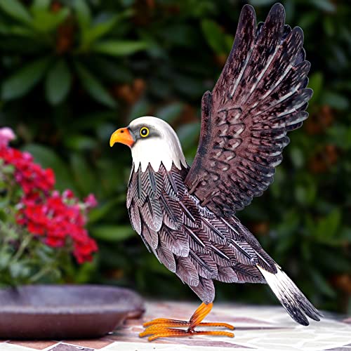 Natelf Garden Sculptures & Statues, Metal Bald Eagle Yard Art Outdoor Statue, Standing Bird Lawn Ornament for Patio Pond Backyard Decorations Multicolor